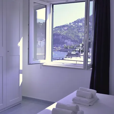 Terrazza Aragonese Isquia